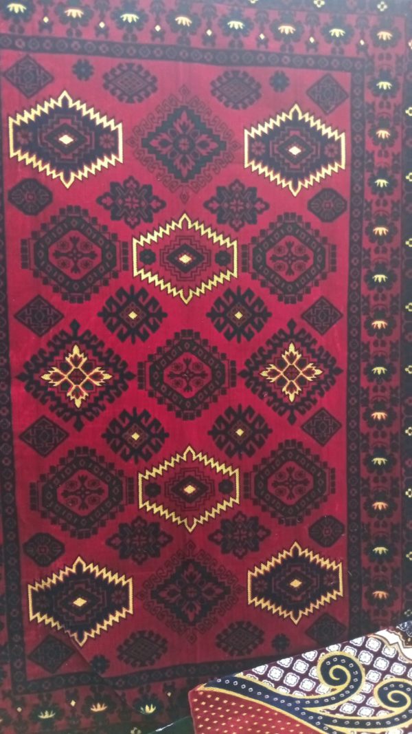 Exquisite Carpets & Rugs from Turkey, Iran & Pakistan - Image 2